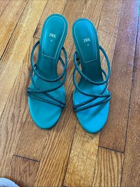 ZARA Green Strappy Slide Sandals